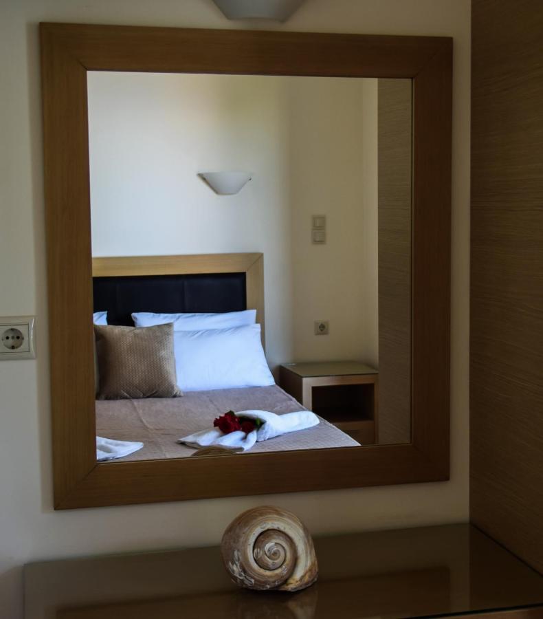 Marina Pansion Hotel Nydri  Exterior photo